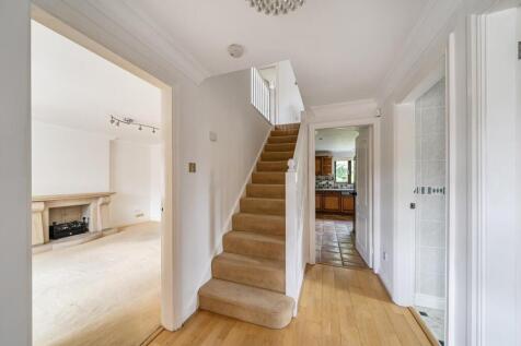 27 Spring Lane, Flore
