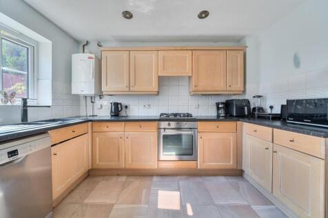 57 Edgehill Drive