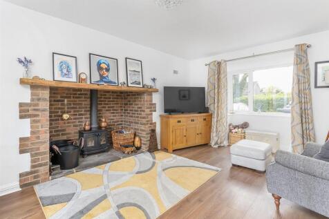 Heligan, 54 Bradbury Road