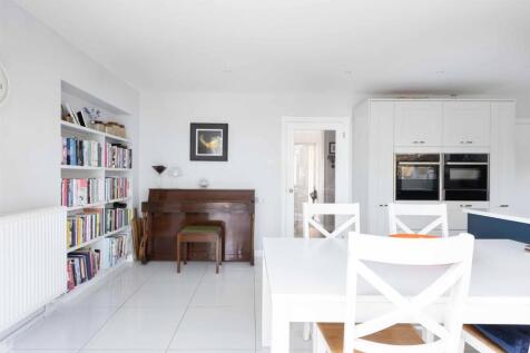 Heligan, 54 Bradbury Road