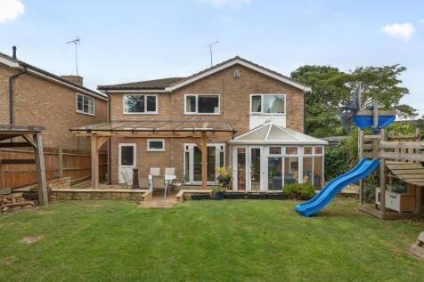 14 Coniston Close