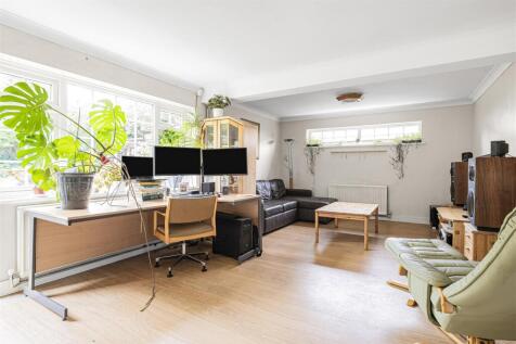 6 Grovelands