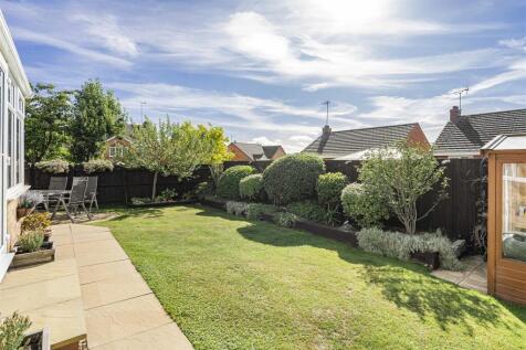 7 Preston Drive