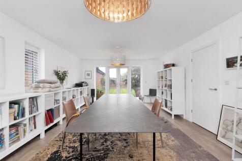 Abbotsbury Drive, Monksmoor
