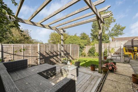 19 St Marys Way