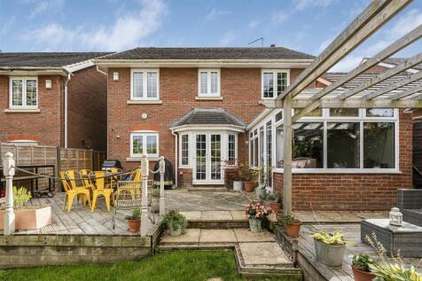 19 St Marys Way