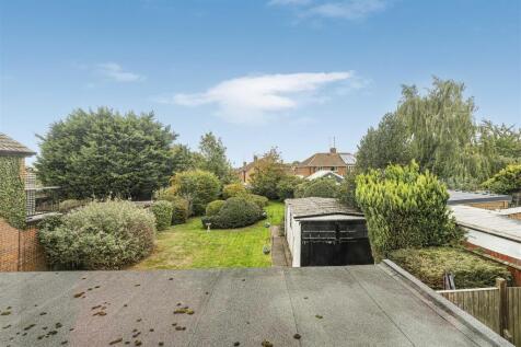 31 Croft Way