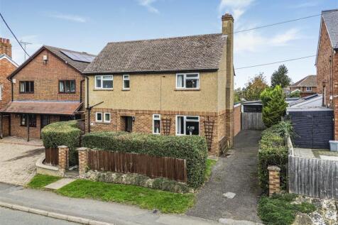 31 Croft Way