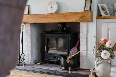 Farthings, Badby Road West