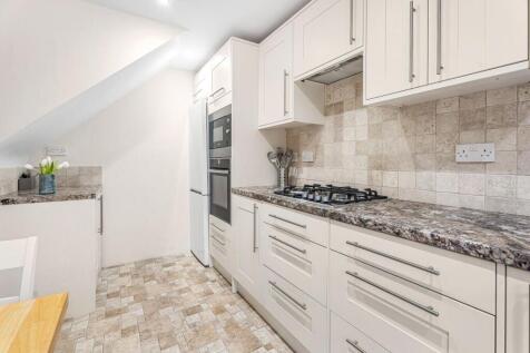 25 St. Anthonys Close