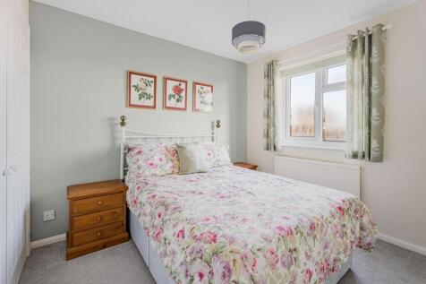 25 St. Anthonys Close