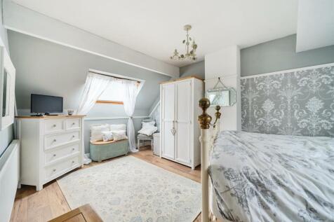 6 The Green,  Flore