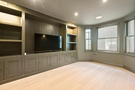 Media Room/Snug