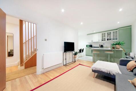 Kitchen/Receeption