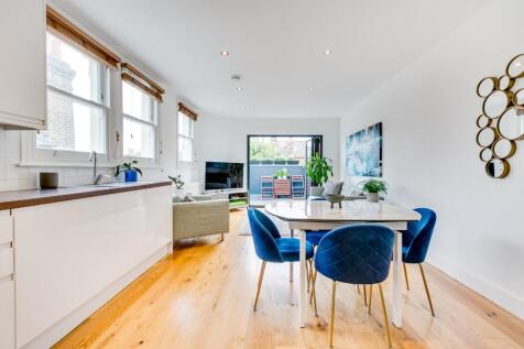 Kitchen/Reception