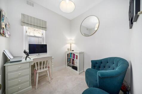 property in Honeybrook Road, 
Lambeth, SW12
