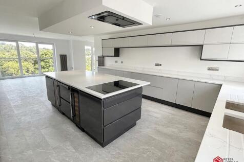 Kitchen/ Breakfast/ Dining Room