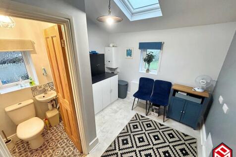 Utility Room / WC
