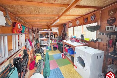 Detached Garden Shed