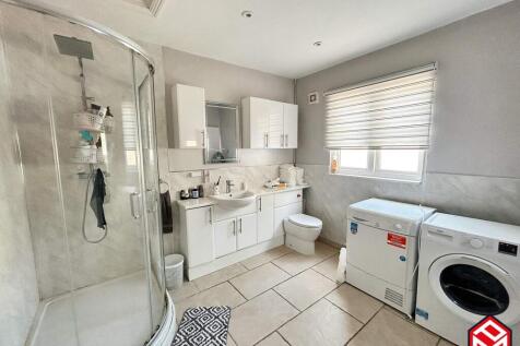 Shower / Utility Room