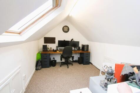 Attic Office Room