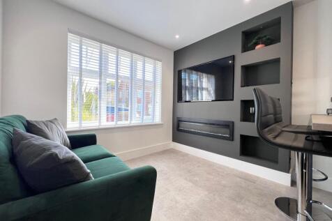Kitchen Family Room