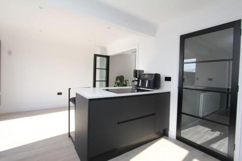 Kitchen Breakfast Room