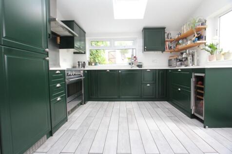 Kitchen Family Room