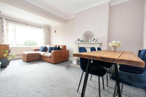 Lounge extension