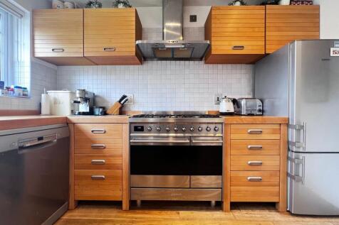 Kitchen Family Room