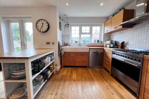 Kitchen Family Room