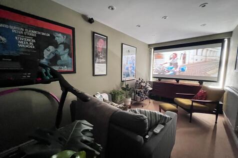 Second reception / Cinema Room