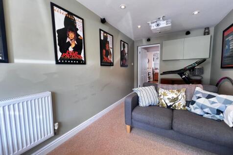 Second reception / Cinema Room