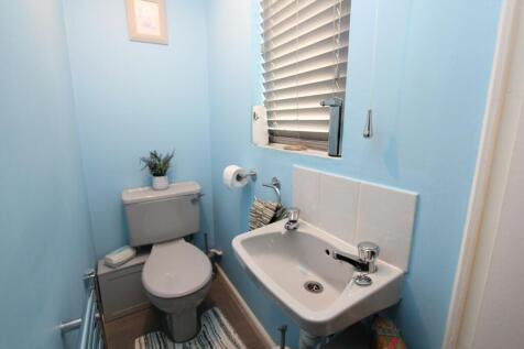 Cloakroom WC