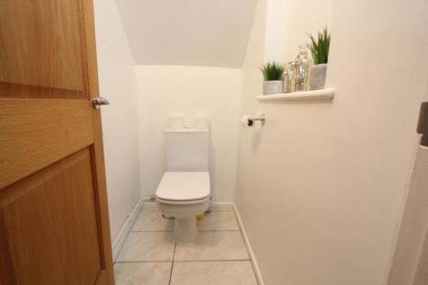 Cloakroom / WC