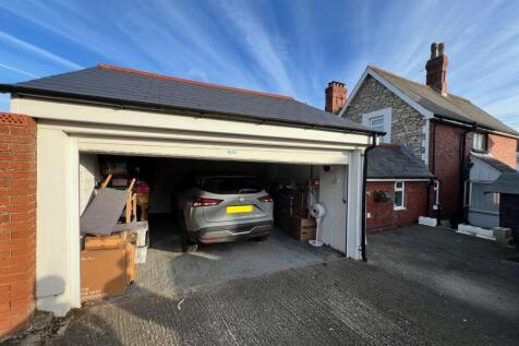 Large Detached Garage