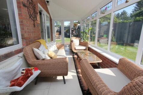 Conservatory/Sun Room