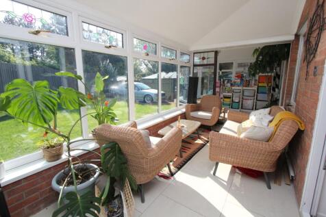 Conservatory/Sun Room
