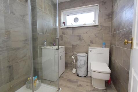 Shower Room WC