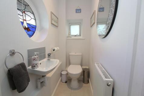 Cloakroom WC