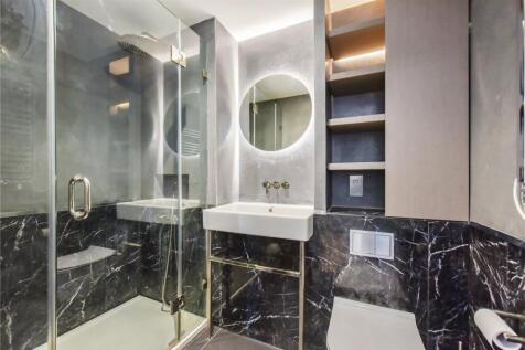 En Suite Shower Room