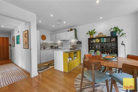 Kitchen/Dining Area