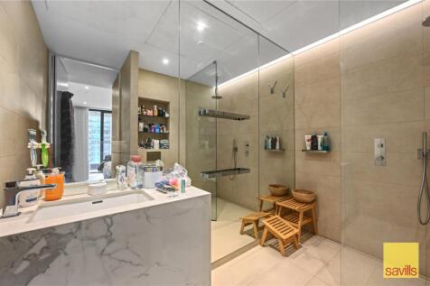 En Suite Shower