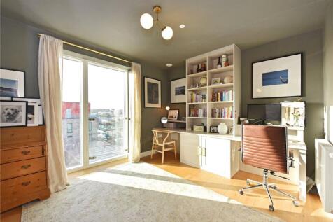 Bedroom/Study