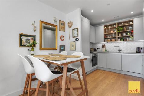 Kitchen/Dining Area