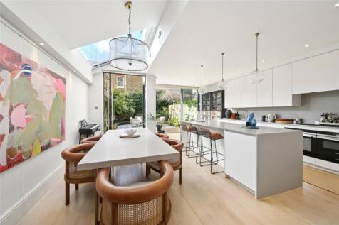 Kitchen/Dining