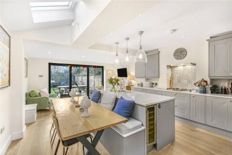 Kitchen/Family Room