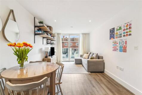 Dining/Living Room