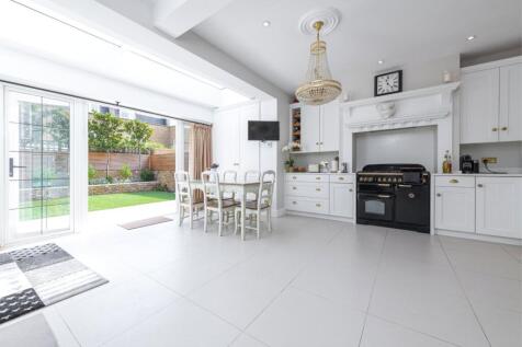 Kitchen/Family Room