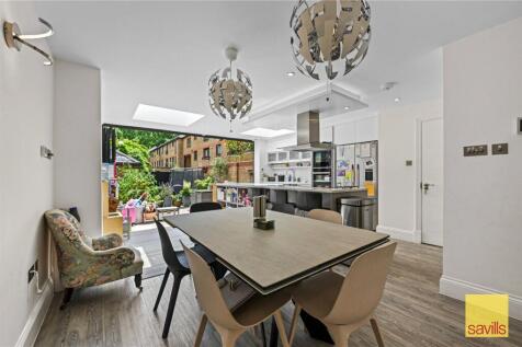 Kitchen/Dining
